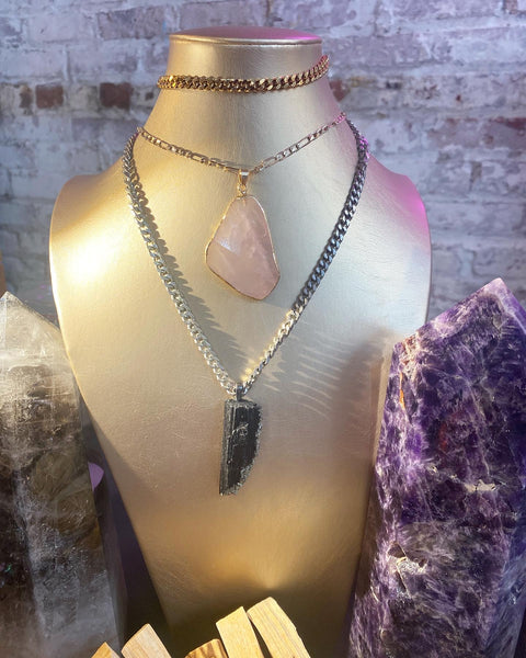 Rose Quartz Figaro Chain